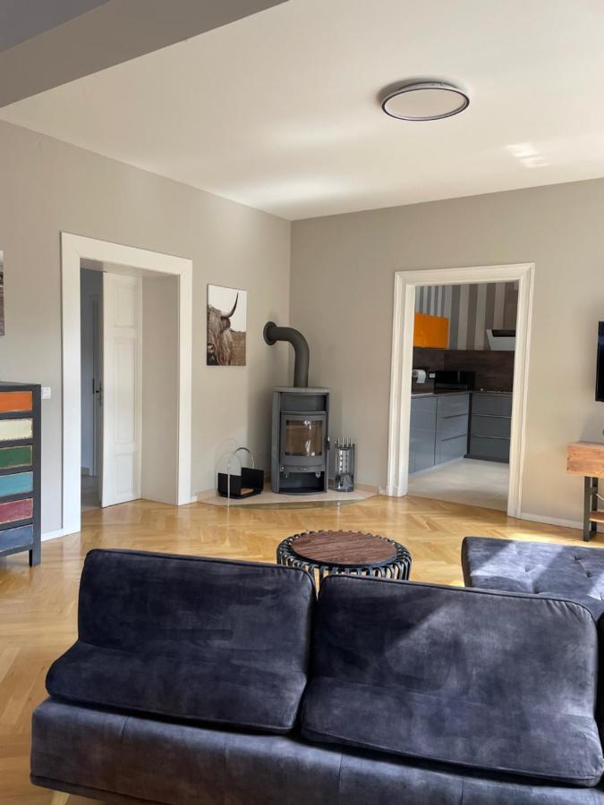 Helle Terrassenwohnung In Traumlage Von * Dresda